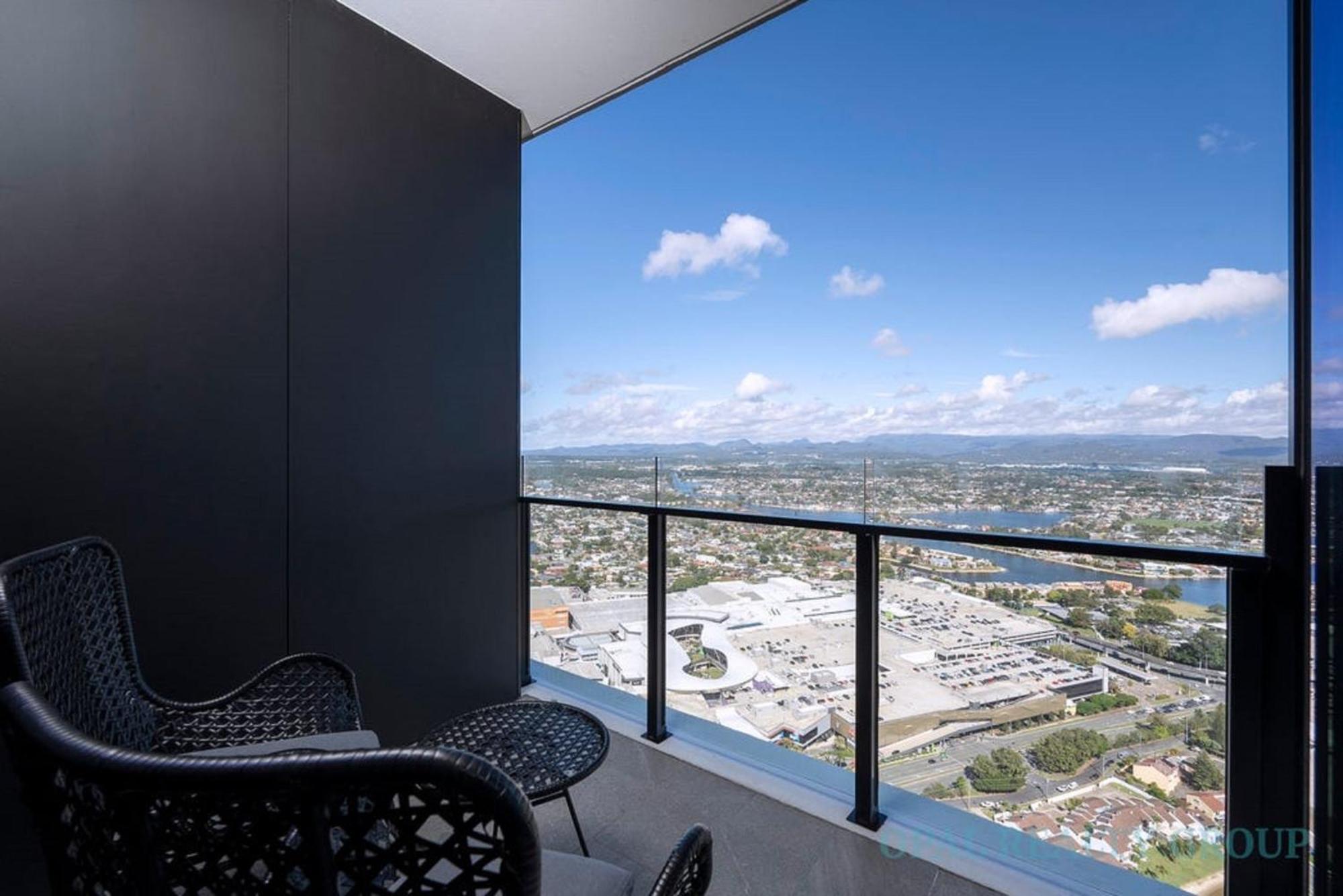 Casino Residences 1 & 2 Bedroom Apartments ゴールドコースト エクステリア 写真
